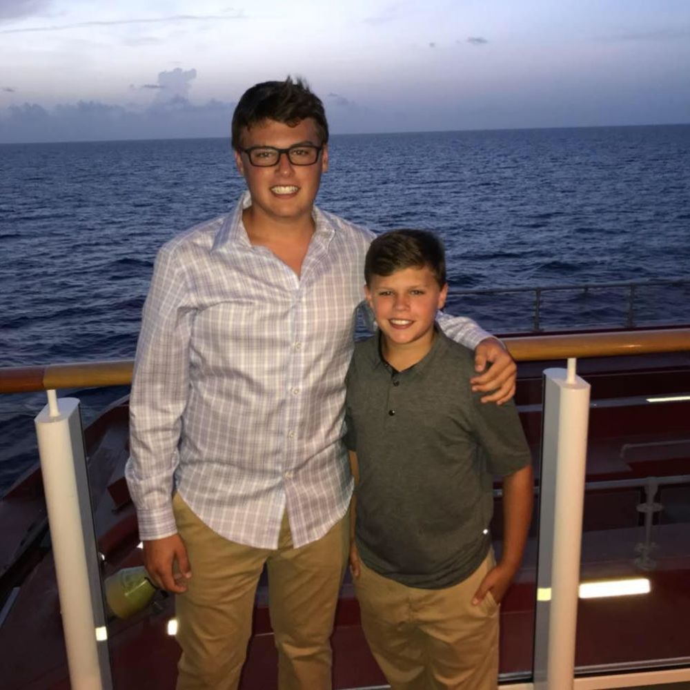 Meet your Posher, Connor